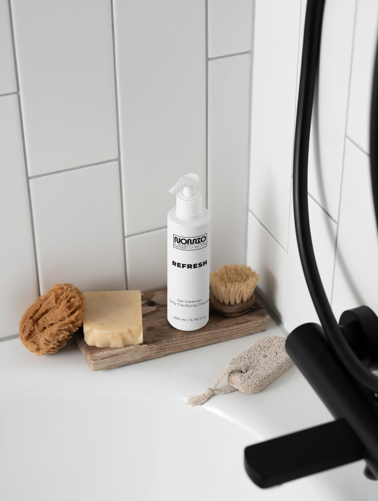 REFRESH - Daily Gel Cleanser